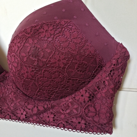 Burgundy Victoria’s Secret Padded Demi Lace Pullover Bra, Size Large lingerie - Picture 3 of 11